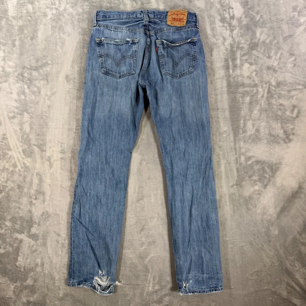 Vintage Levi's 501 Original Straight Leg Jeans Men's Size 32x34 Blue Distressed